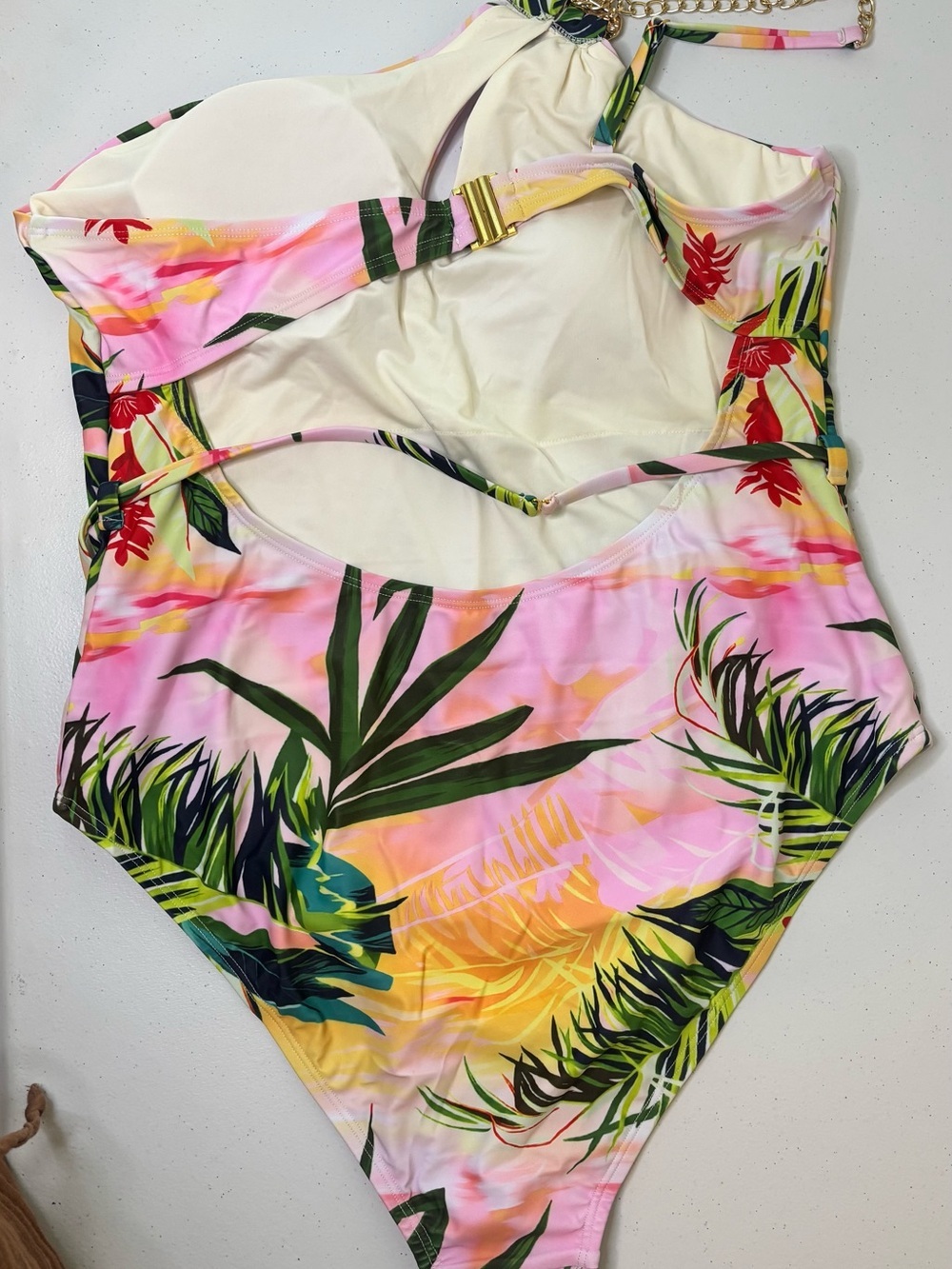 Fashion Nova Pink Tropical One-Piece Swimsuit with Gold Chain - Picture 4 of 6